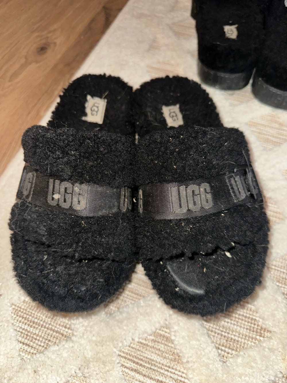 Ugg slippers